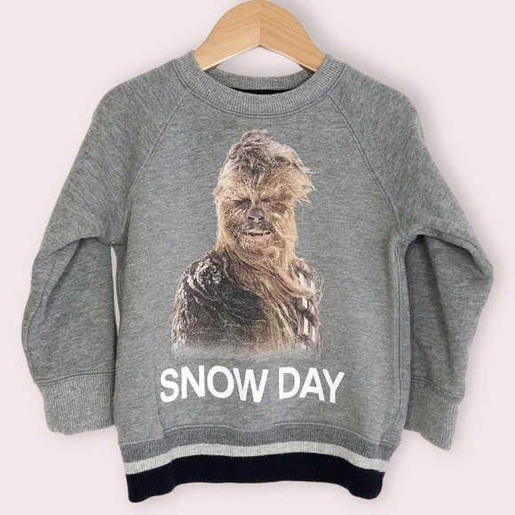 Baby Gap x Star Wars sweatshirt gray Chewbacca Snow Day size 2 years - Picture 1 of 12